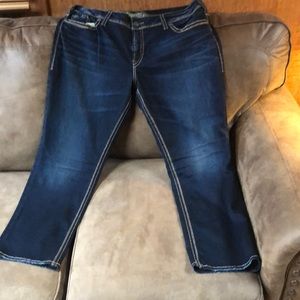 Silver jeans size 20 L 30 straight leg Droit style